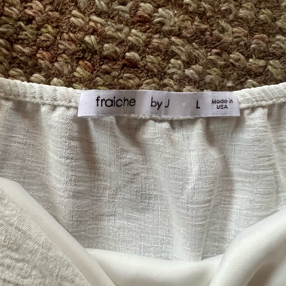 FRAICHE BY J WHITE WAIT TIE ROMPER - Picture 5 of 6